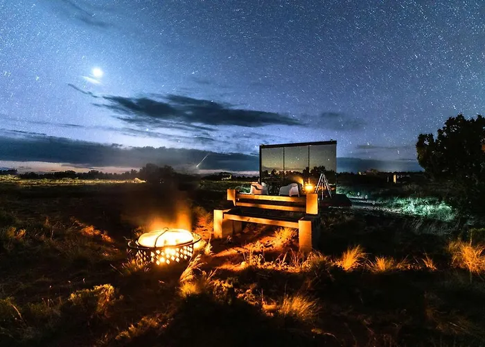 Wonderful Stargazing At Cool Invisible Tiny House Near The Grand Canyon, Arizona Holiday home Williams