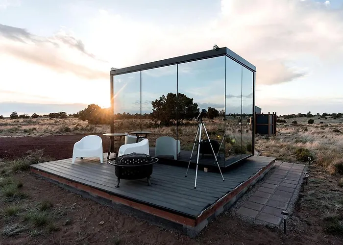 Wonderful Stargazing At Cool Invisible Tiny House Near The Grand Canyon, Arizona Holiday home *
