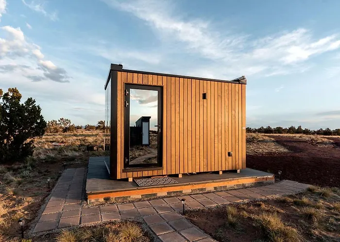 Wonderful Stargazing At Cool Invisible Tiny House Near The Grand Canyon, Arizona